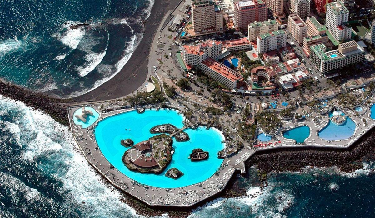Palmeras Playa Studio: Pools, Beach, Sun & Shore بويرتو ذي لا كروز المظهر الخارجي الصورة